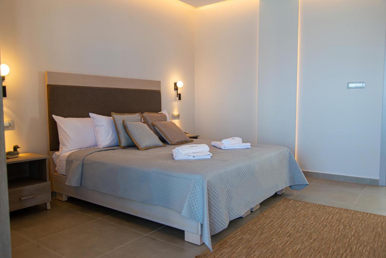 Villa Despina - Marathia View Private Luxury Villa Marathiás エクステリア 写真